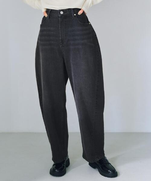 OPAQUE.CLIP（オペークドットクリップ）の「ストレッチバレルレッグデニム【洗濯機洗い可】（デニムパンツ・レディース・スミクロ/ブルー系その他・36/38/40/42）」の15枚目の写真