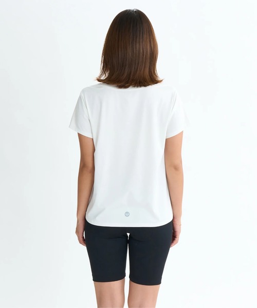 ROXY（ロキシー）の「MY 1ST ROXY TEE/ロキシー水陸両用速乾UVケアロゴワンポイント半袖Tシャツ（水着）（Tシャツ/カットソー・レディース・ブラック/ミント/グレー/ピンク/ホワイト・LARGE/MEDIUM/SMALL）」の8枚目の写真