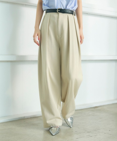 ELLEgirl（エルガール）の「ツータックスウェットパンツ（スウェットパンツ・レディース・杢グレー/チャコール/ベージュ・S/M）」の3枚目の写真