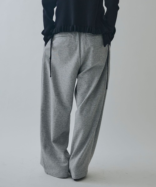 ELLEgirl（エルガール）の「ツータックスウェットパンツ（スウェットパンツ・レディース・杢グレー/チャコール/ベージュ・S/M）」の18枚目の写真