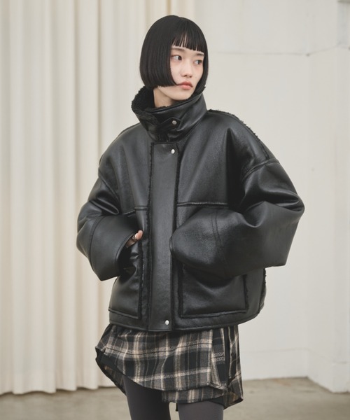 AIC.（エーアイシー）の「2wayフェイクレザームートンジャケット（ムートンコート・レディース・ブラウン/ブラック・FREE）」の12枚目の写真