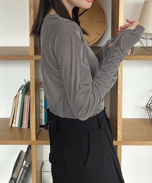 Rejoule（リジュール）の「フィンガーホールシアーベロアトップス（Tシャツ/カットソー・レディース・ブラック/ブラウン/グレー/アイボリー・FREE）」の14枚目の写真