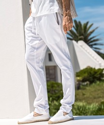 1PIU1UGUALE3  RELAX （ウノピゥウノウグァーレトレ リラックス）の「【WEB・直営店限定】1PIU1UGUALE3 RELAX(ウノピゥウノウグァーレトレ リラックス)3Dシルエット オープンポケット ストレッチパンツ（スラックス）」