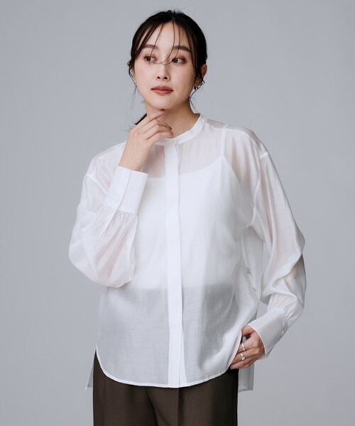 UNTITLED（アンタイトル）の「【ボウタイリボン/バンドカラー/レイヤード】2WAYシアーブラウス（シャツ/ブラウス・レディース・ホワイト/キャメル・02/04/44/48/00）」の5枚目の写真