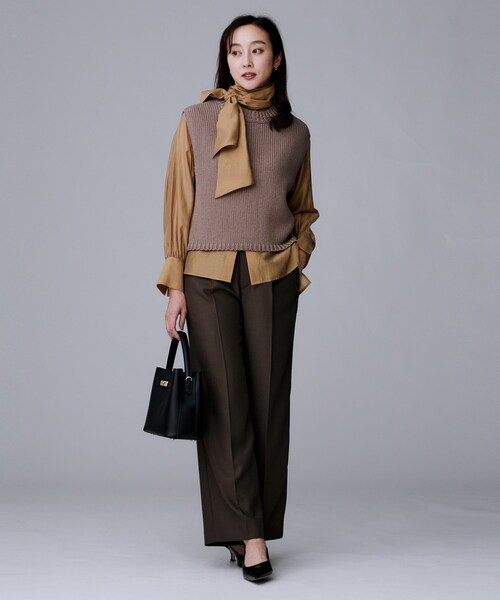 UNTITLED（アンタイトル）の「【ボウタイリボン/バンドカラー/レイヤード】2WAYシアーブラウス（シャツ/ブラウス・レディース・ホワイト/キャメル・02/04/44/48/00）」の14枚目の写真