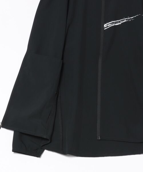 NIKE(ナイキ)の「《NIKEアパレル》AS M NK DF FORM HD JKT GFX(その他アウター・メンズ・ブラック/ブラウン/グリーン系その他・S/M/L/XL/2XL)」の5枚目の写真