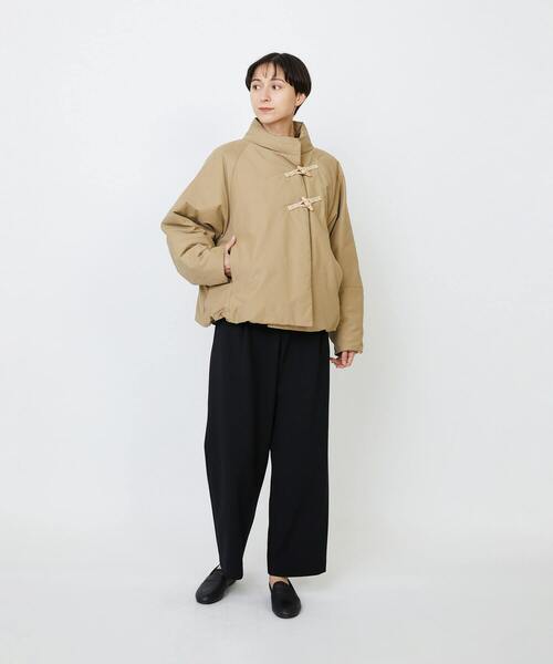 LOISIR（ロワズィール）の「エコダブルクロスクロップドパンツ（その他パンツ・レディース・ブラック・36/38/40）」の2枚目の写真