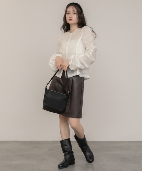 HEILIS(ヘイリス)の「【original】ドットシャーリング長袖ブラウス / シアートップス 水玉 ブラウス シャツ シヤーリング ギャザー 前開き 韓国 秋服 長袖 春服 オケージョン オフィスカジュアル 通勤 きれいめ ガーリー フレンチシック シアー 長袖 入学式 卒業式 入園式 ブラック アイボリー ホワイト ブラウス シャツ ドット(シャツ/ブラウス・レディース・ブラック/アイボリー・FREE)」の11枚目の写真