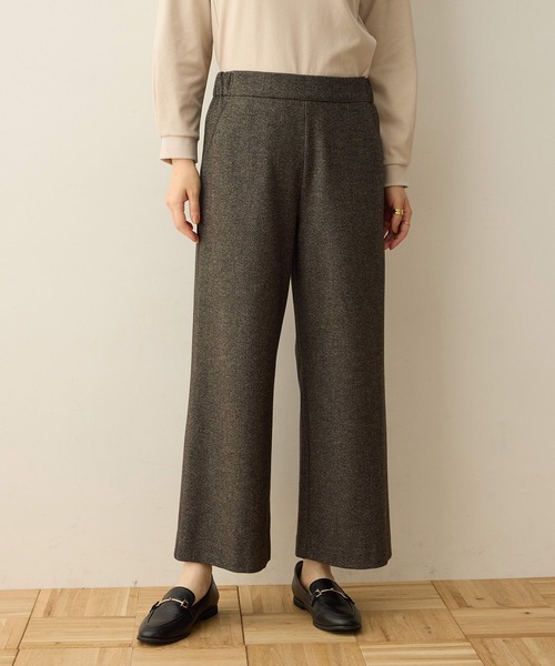 DECOY SINCE 1981（デコイシンスイチキュウハチイチ）の「裏起毛ストレッチワイドパンツ 股下63cm丈【ウエストゴム・大きいサイズあり】（その他パンツ・レディース・チャコールグレー/ブラック/モカ/ネイビー/ブラウン・61/64/67/70/76/80）」の16枚目の写真