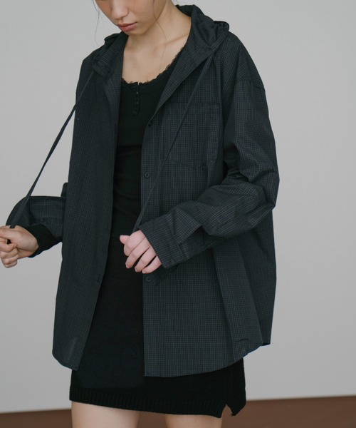 duei（デュイ）の「オーバーサイズチェックフーディーシャツ（シャツ/ブラウス・レディース・ブラウン/ネイビー・FREE）」の15枚目の写真