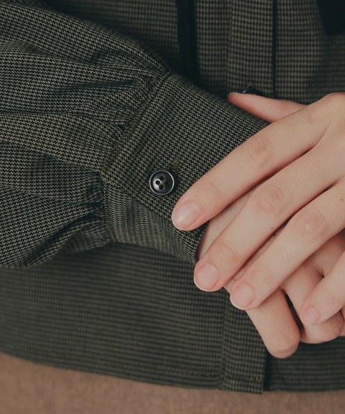 REDYAZEL（レディアゼル）の「ケープライクグレンチェックリボンタイブラウス（シャツ/ブラウス・レディース・ホワイト系その他/ベージュ系その他/ブラウン系その他/ブラック・FREE）」の17枚目の写真