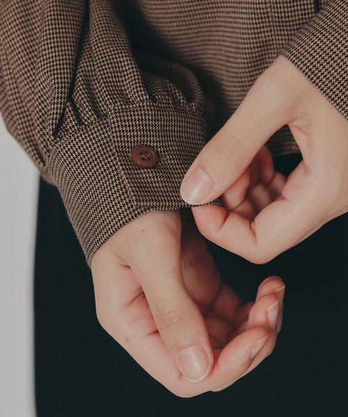 REDYAZEL（レディアゼル）の「ケープライクグレンチェックリボンタイブラウス（シャツ/ブラウス・レディース・ホワイト系その他/ベージュ系その他/ブラウン系その他/ブラック・FREE）」の10枚目の写真