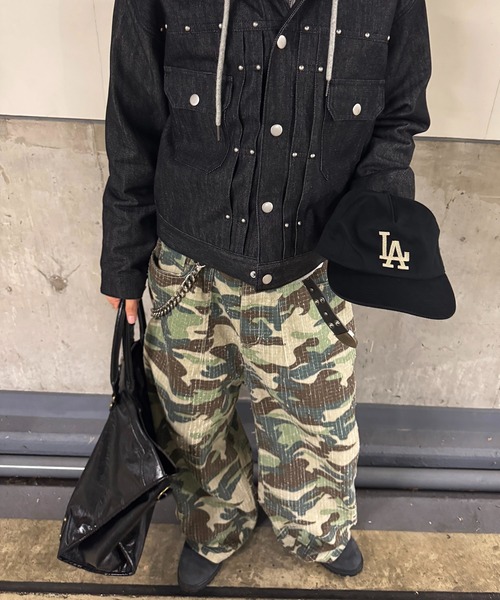 kutir（クティール）の「ASSORTED RIPSTOP DESIGN BAGGY DUCK PANT／アソートリップストップデザインバギーダックパンツ（その他パンツ・メンズ・ブラック/カーキ・SMALL/MEDIUM/LARGE）」の6枚目の写真