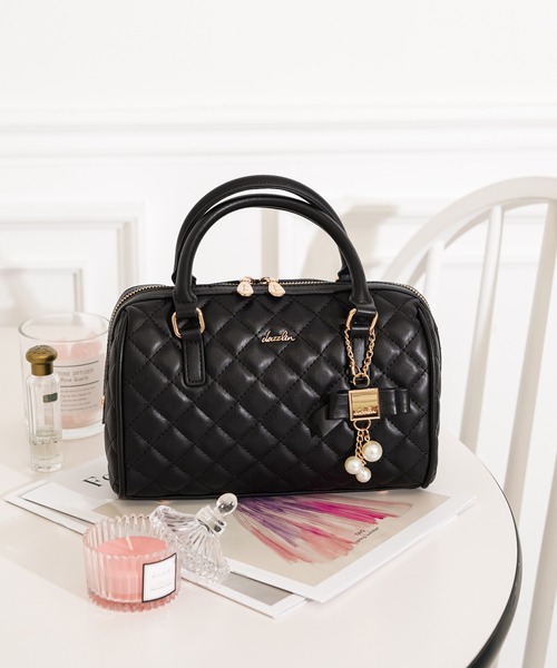 dazzlin（ダズリン）の「【dazzlin / ダズリン】 リボンチャーム付き キルティングボストンバッグ（ボストンバッグ・レディース・アイボリー/ブラック/ミント/ピンク・FREE）」の3枚目の写真