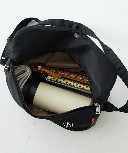 zucchero（ズッケロ）の「miffy ミッフィー ショルダーバッグ メッセンジャー レディース 軽量 ナイロン かくれんぼミッフィー 62093（ショルダーバッグ・レディース・ブラック/ベージュ/ピンク/ブラウン/カーキ・FREE）」の7枚目の写真