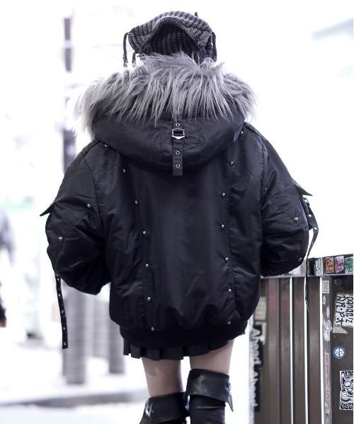 セール】『REFLEM/レフレム』スタッズ付きナイロンN2Bジャケット