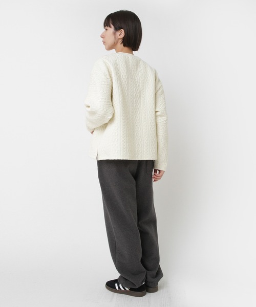 RNA-N(アールエヌエーエヌ)の「M2545 アラン柄キルトプルオーバー(Tシャツ/カットソー・レディース・オフホワイト/ブラック/杢グレー・FREE)」の7枚目の写真