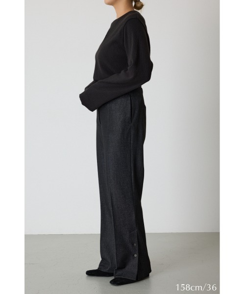 RIM.ARK（リムアーク）の「Hem design slim stretch PT ヘム デザイン スリム ストレッチ パンツ（スラックス・レディース・ブラック/ブラウン/イエロー・38/36）」の6枚目の写真