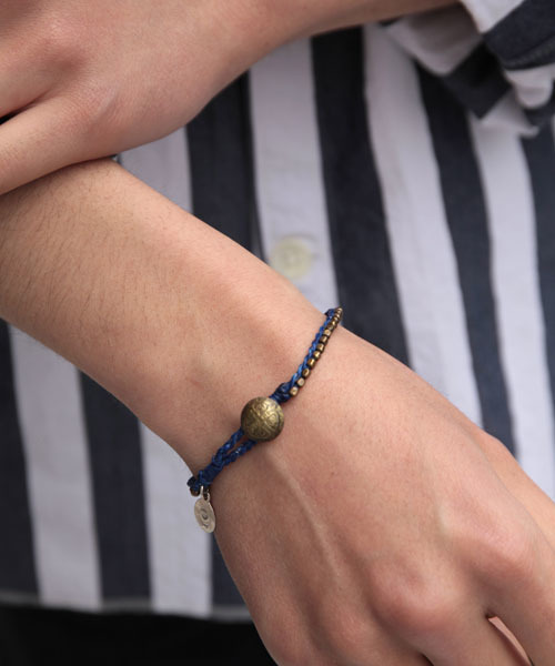 amp japan（アンプジャパン）の「Stitched Seeds Beads Bracelet_(Short)ビーズ ブレスレット（ブレスレット・メンズ・ブルー/ブラウン/ブラック/レッド・FREE）」の3枚目の写真