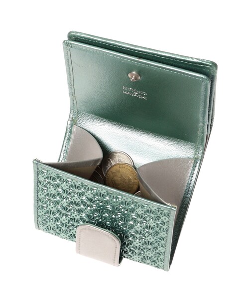 HIROKO HAYASHI（ヒロコハヤシ）の「GIRASOLE PIPERITA（ジラソーレ ピペリータ）薄型二つ折り財布（財布・レディース・グリーン系・00）」の2枚目の写真