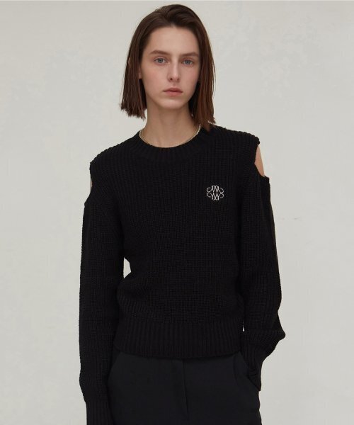 NICK&NICOLE（ニックアンドニコール）の「SHOULDER CUT OUT KNIT_BLACK（ニット/セーター・レディース・その他・FREE）」の2枚目の写真