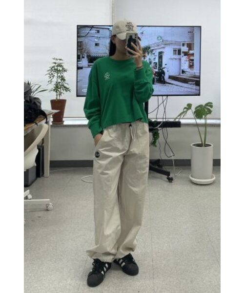 THE GREEN LAB（ザグリーンラボ）の「エッセンシャルクロップ長袖Tシャツ[グリーン]（Tシャツ/カットソー・レディース・その他・FREE）」の13枚目の写真