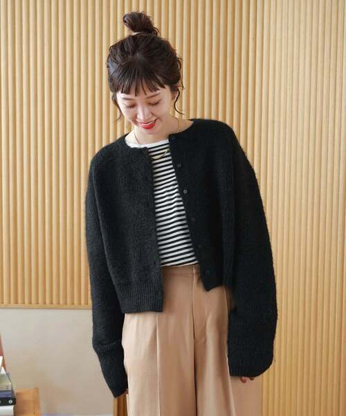 B.C STOCK(ベーセーストック)の「【ZOZO限定】手洗い可 / コンパクトニットカーデ(カーディガン/ボレロ・レディース・グレー/ブラック/サックスブルー/ブラウン/パープル・FREE)」の10枚目の写真