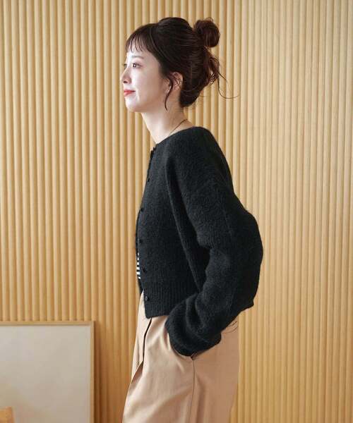 B.C STOCK(ベーセーストック)の「【ZOZO限定】手洗い可 / コンパクトニットカーデ(カーディガン/ボレロ・レディース・グレー/ブラック/サックスブルー/ブラウン/パープル・FREE)」の13枚目の写真