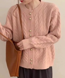 ケーブル編みクルーネックカーディガン