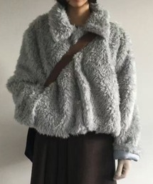 ふわふわショートジャケット