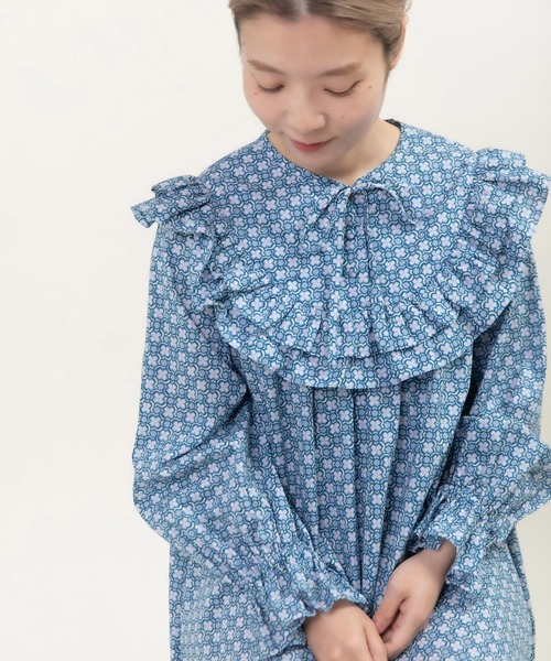 Dot&Stripes CHILD WOMAN(ドットアンドストライプス チャイルドウーマン)の「リバティデイジー・リンク ヨークフリルワンピース(ワンピース・レディース・ブルー/ピンク・FREE)」の18枚目の写真