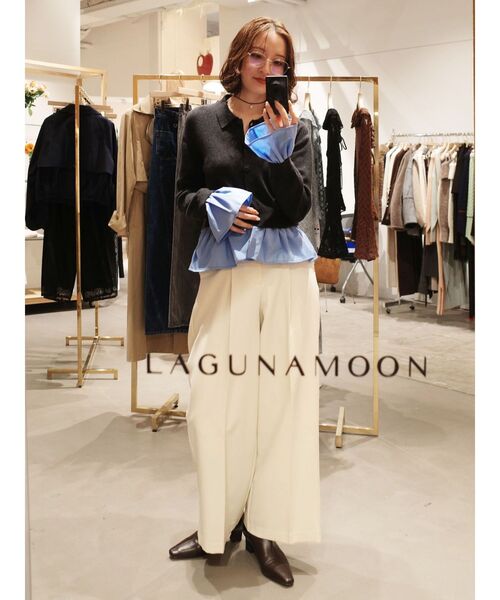 LAGUNAMOON(ラグナムーン)の「ペプラムドッキングニットカーディガン(カーディガン/ボレロ・レディース・チャコールグレー/イエロー/ブラウン/グリーン・FREE)」の11枚目の写真