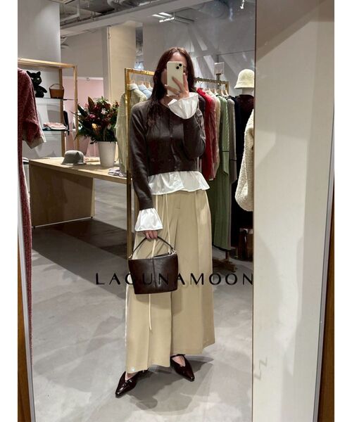 LAGUNAMOON(ラグナムーン)の「ペプラムドッキングニットカーディガン(カーディガン/ボレロ・レディース・チャコールグレー/イエロー/ブラウン/グリーン・FREE)」の13枚目の写真