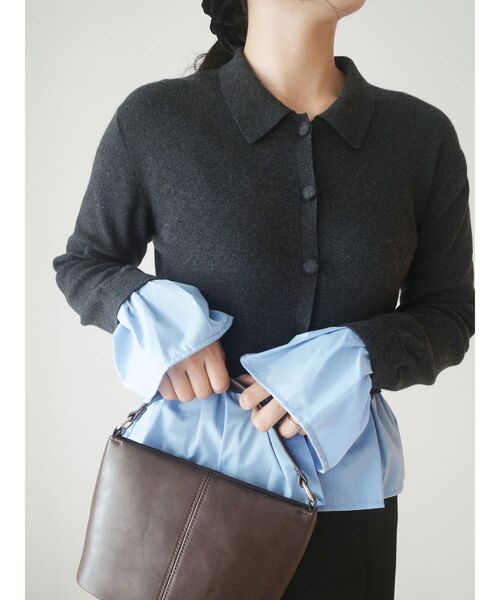 LAGUNAMOON(ラグナムーン)の「ペプラムドッキングニットカーディガン(カーディガン/ボレロ・レディース・チャコールグレー/イエロー/ブラウン/グリーン・FREE)」の15枚目の写真