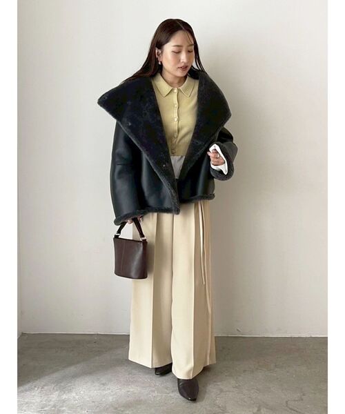 LAGUNAMOON(ラグナムーン)の「ペプラムドッキングニットカーディガン(カーディガン/ボレロ・レディース・チャコールグレー/イエロー/ブラウン/グリーン・FREE)」の20枚目の写真