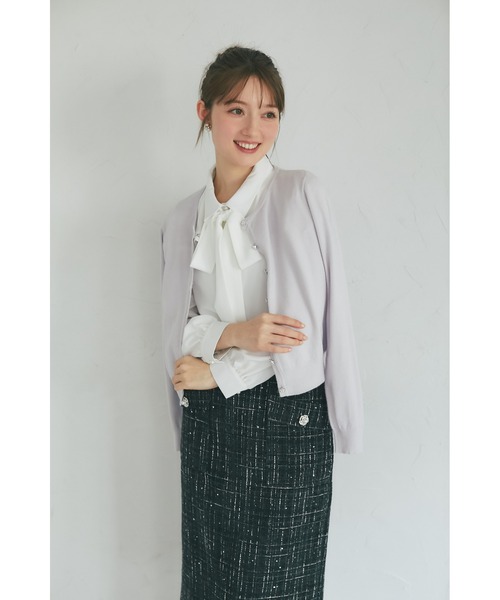 tocco closet(トッコ クローゼット)の「2WAYボウタイリボン付きヨークラインレース切り替えブラウス(シャツ/ブラウス・レディース・グレイッシュベージュ/オフホワイト・M)」の7枚目の写真