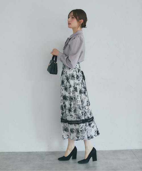 tocco closet(トッコ クローゼット)の「2WAYボウタイリボン付きヨークラインレース切り替えブラウス(シャツ/ブラウス・レディース・グレイッシュベージュ/オフホワイト・M)」の10枚目の写真