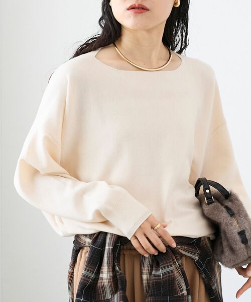 le.coeur blanc(ルクールブラン)の「O フラットネックカフ(ネックレス・レディース・ゴールド・FREE)」の6枚目の写真