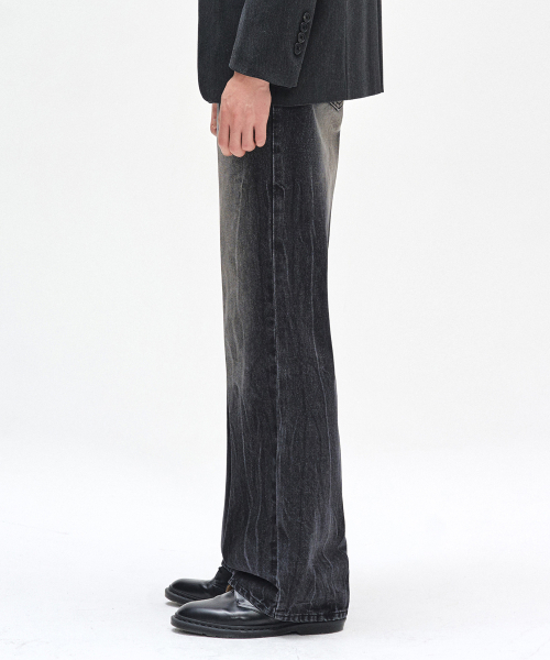 DECET（デケト）の「Dawn Semi Flared Jeans DCPT044CRBlackB（デニムパンツ・レディース・その他・26/28/30/32/34）」の6枚目の写真