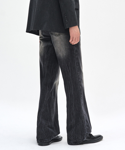 DECET（デケト）の「Dawn Semi Flared Jeans DCPT044CRBlackB（デニムパンツ・レディース・その他・26/28/30/32/34）」の7枚目の写真