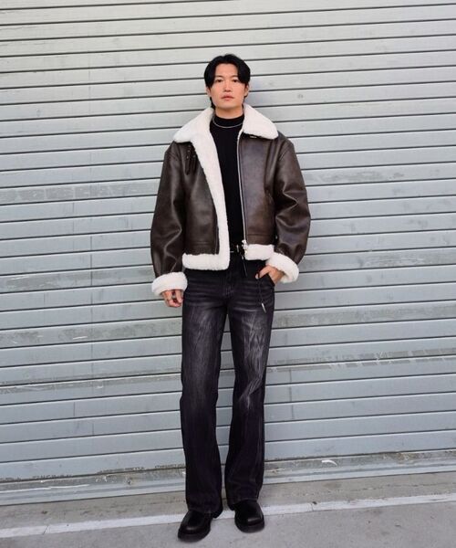 DECET（デケト）の「Dawn Semi Flared Jeans DCPT044CRBlackB（デニムパンツ・レディース・その他・26/28/30/32/34）」の16枚目の写真