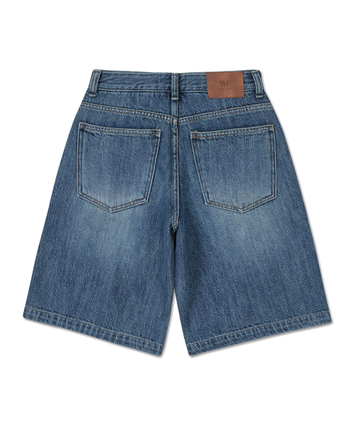 WEST GRAND BOULEVARD(ウエストグランドブルバード)の「バミューダベルト付きウォッシングデニムショーツBLUE(その他パンツ・レディース・その他・SMALL/MEDIUM/LARGE/X-LARGE)」の2枚目の写真