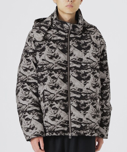 LOVELESS（ラブレス）の「ジャカードフーディーダウン（ダウンジャケット/コート・メンズ・チャコールグレー・L/M）」の2枚目の写真