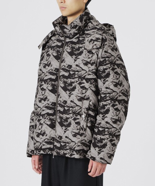 LOVELESS（ラブレス）の「ジャカードフーディーダウン（ダウンジャケット/コート・メンズ・チャコールグレー・L/M）」の6枚目の写真