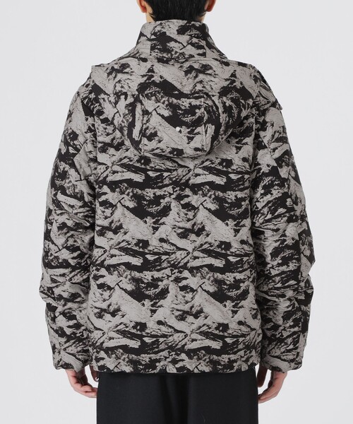 LOVELESS（ラブレス）の「ジャカードフーディーダウン（ダウンジャケット/コート・メンズ・チャコールグレー・L/M）」の7枚目の写真