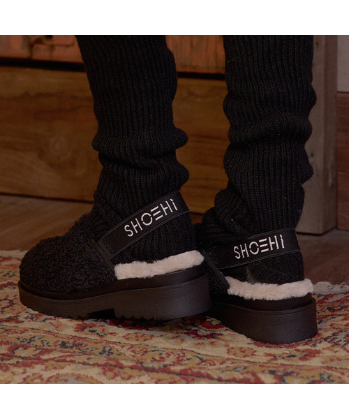 SHOEHI(シューハイ)の「エンブリー ファーストラップ クロッグ_B2400(2カラー)(サンダル・レディース・ブラック/ダークブラウン/Beige・22.5cm/23cm/23.5cm/24cm/24.5cm/25cm)」の1枚目の写真