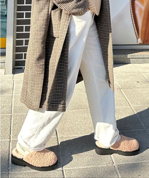 SHOEHI(シューハイ)の「エンブリー ファーストラップ クロッグ_B2400(2カラー)(サンダル・レディース・ブラック/ダークブラウン/Beige・22.5cm/23cm/23.5cm/24cm/24.5cm/25cm)」の11枚目の写真