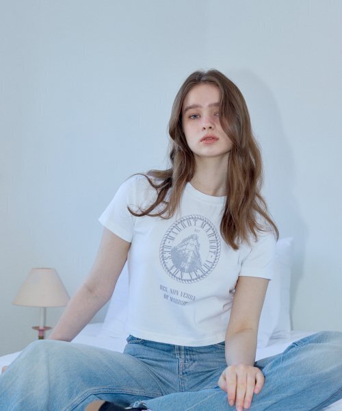 MARROT(マロット)の「フレンチクロップTシャツ_ホワイト(Tシャツ/カットソー・レディース・その他・FREE)」の2枚目の写真