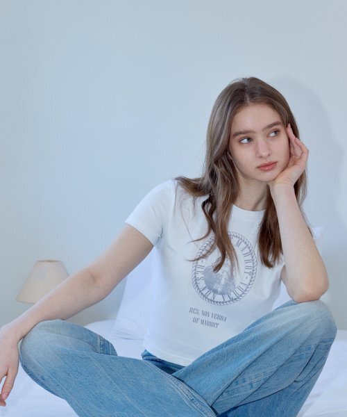 MARROT(マロット)の「フレンチクロップTシャツ_ホワイト(Tシャツ/カットソー・レディース・その他・FREE)」の3枚目の写真
