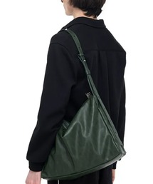 シンプル ユニセックス A4収納可 レザーライク ショルダーバッグ WO25W10BG06